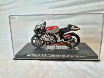 IXO 1/24 CLASSIC APRILIA RSV250 MARCO MELANDRI 2002 MOTO GP BIKE MOTORCYCLE - Image 1 of 3
