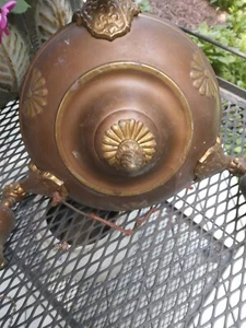 Antique metal 3 bulb chandelier. Beautiful design. Art Deco - Picture 1 of 8