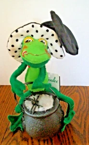 Annalee Halloween Doll 2015 POLKA DOT WITCH FROG TOAD 10" - Picture 1 of 6