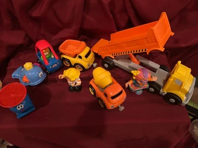 Surtido vintage de mini juguetes Little People and Little Tikes   Foto 1 de 4