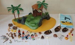 PLAYMOBIL Pirates Turtle Cove Island Acessories Lot Figures Animals Instructions - Picture 1 of 17