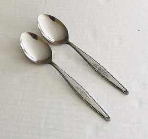 T&N Stainless Stylecraft SYF2 Rose 2 Teaspoons Satin Black Accent  - Picture 1 of 4