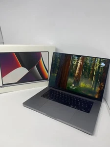 MacBook Pro 16" (2021) - Apple M1 Pro - GPU 16-Cœurs - RAM 16 Go SSD 512 Go Gris - Zdjęcie 1 z 4