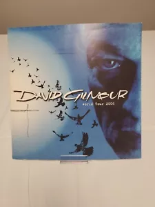 David Gilmour On an Island Tourbook 2006 - Foto 1 di 6