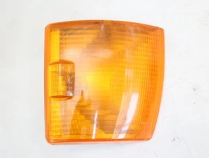 Blinkleuchte vorn links VW T4 Bus 701953049 HELLA 03-1994 - Picture 1 of 3