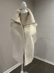 Vintage Ralph Lauren Vest Women's Small Cream / Ivory - Picture 1 of 3
