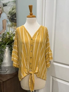 Womens She+Sky Blouse Size Large - Picture 1 of 1