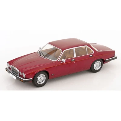 JAGUAR XJ SERIES III 1979 DARK RED 1:18 Modelcargroup Auto Stradali Modellino Nu - Immagine 1 di 3