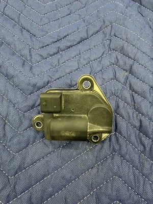 Kit de repuesto de válvula de escape Ford genuino OEM 2018-2023 Mustang JR33-9V468-BA Foto 1 de 3