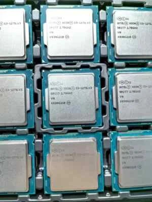 New Intel Xeon E3-1275L v3 Processor for Server Desktop SR1T7 LGA 1150  CPU  - Image 1 of 2
