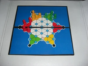 Spiel mit magnetischen Figuren - Magnetspiel - Bild 1 von 2