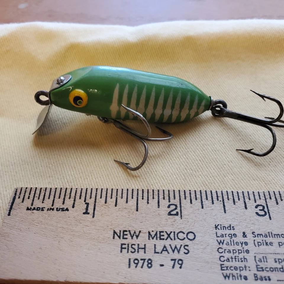 Señuelo de pesca vintage Reinhart Jinx 2 1/4" Heddon Bomber Creek Chub Storm RARO Foto 1 de 4