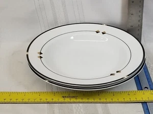 Mikasa Moderne Set of 2 Rimmed Soup Cereal Bowls 6" Bone Chin - Picture 1 of 6