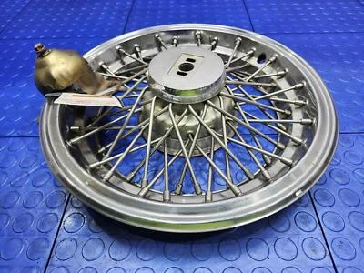 Cubierta de rueda tapacubos tipo cable 81-84 Old Ninety Eight genuina OEM 22511787 Foto 1 de 4