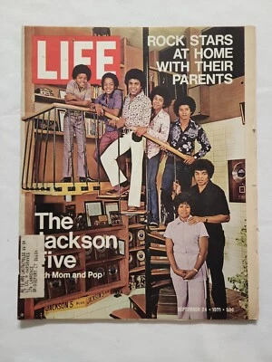 1971 September 24 LIFE Magazine The Jackson Five Rock Stars & Parents (MH203-4) - Image 1 of 3