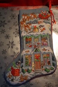 Personalized handmade Christmas stocking 'Up on the Rooftop' with charms - Picture 1 of 15