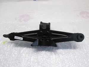 2011-2017 LEXUS CT 200H JACK ONLY W/OUT TOOLS - Picture 1 of 10