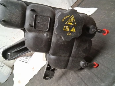 Depósito de refrigerante compatible con 16-23 DURANGO 3065973 Foto 1 de 4