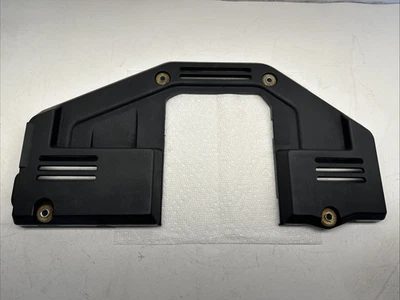 Cubierta de motor OEM PROTECTOR TÉRMICO PARA 2013 2014-2018 DODGE RAM 2500 3500 6,7 L 5368712 Foto 1 de 4