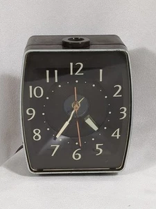 High Time Ceiling Clock Vintage 120V 60HZ Projects Time On Ceiling PARTS REPAIR - Picture 1 of 11
