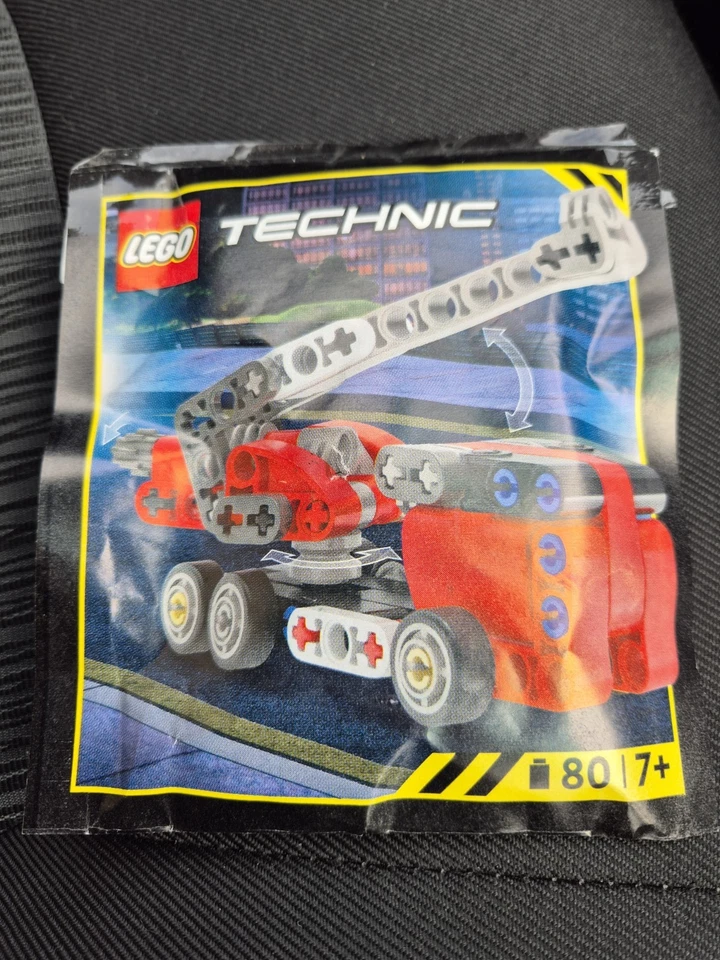 Lego Technic Fire Engine Set 412501 New - Image 1 of 1