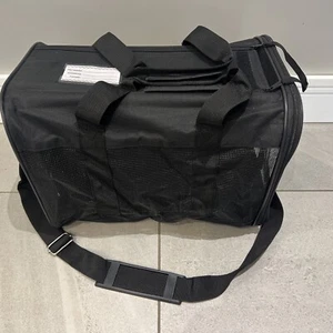 Pet Carrier Travel Transport Bag - Sml Black. 42cm L, 29cm W, 29cm H - Picture 1 of 6