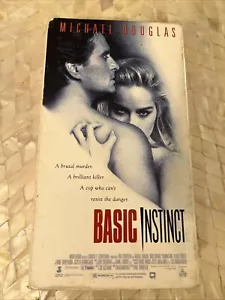 Basic Instinct (VHS, 1992) Michael Douglas, Sharon Stone - Picture 1 of 6