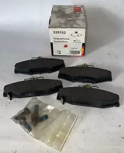 NK brake pads rear axle excl. wear warning contact 225702 - Picture 1 of 7