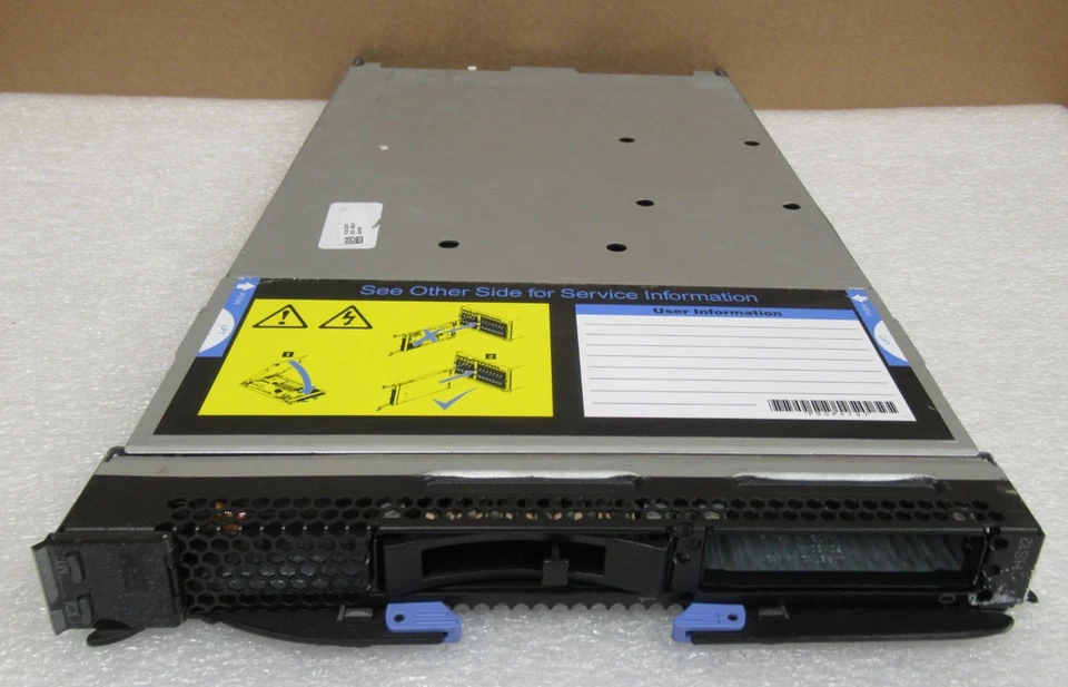 IBM HS12 Blade Server 8028-Z3V 1x Xeon Quad-Core X3323 2.5GHz 4GB Ram  - Image 1 of 4