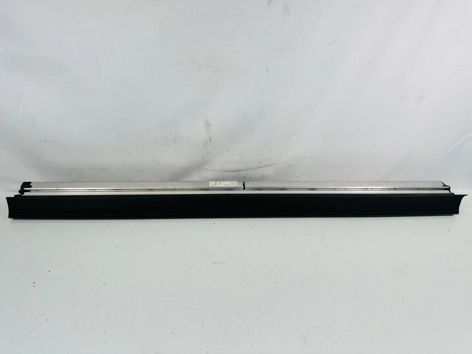 AUDI A8 QUATTRO 2011-2017 - PUERTA TRASERA IZQUIERDA ELÉCTRICA/VENTANA PARASOL Foto 1 de 4