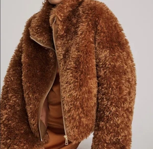 NWT $170 Anthropologie Maeve Teddy Faux Fur Coat Bomber Jacket Honey Crop 2X - Picture 1 of 14
