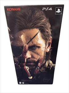 PS4 Metal Gear Solid V The Phantom Pain Premium Package Bionic Arm Venom Snake - Picture 1 of 4