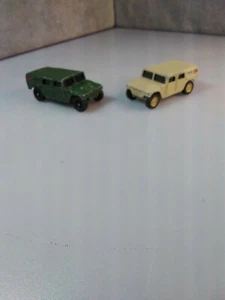 Pair of used MAISTO MILITARY HUMVEE 16131 Trucks GI Joe - Picture 1 of 6