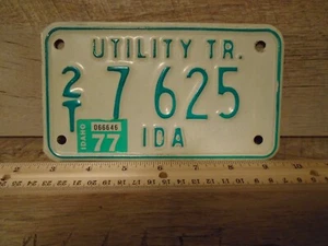Remolque utilitario Idaho matrícula 2T 7 625 blanco y verde 1977 7"x4" - Imagen 1 de 2
