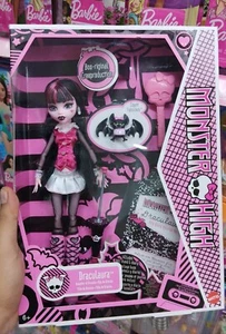 Mattel Monster High Boo-riginal Creeproduction Draculaura New Barbie Doll 😈 - Picture 1 of 5