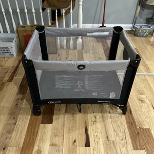 Graco Pack 'n Playard Cuna Portátil Cuna Móvil Viaje Cama de Bebé - Imagen 1 de 17