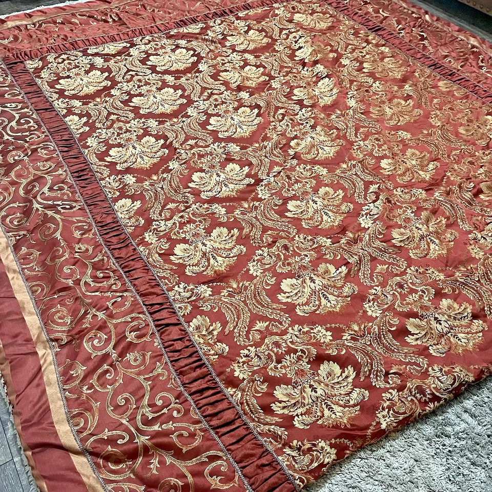 "Edredón Croscill Reina Oro Rojo IMPERIAL EMPRESS 94x92,5"" Muy Buen Estado" Foto 1 de 4