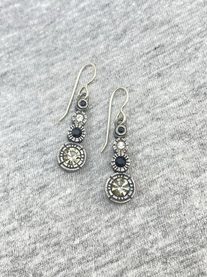 Pendientes de gancho colgantes con cristales de Swarovski plateados firmados por Patricia Locke EE. UU. Foto 1 de 4