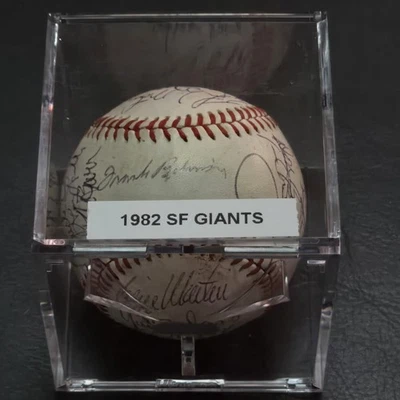 1982 San Francisco SF Giants Team Signed Official NL Baseball  w/ Frank Robinson - Image 1 of 4
