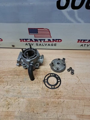  KAWASAKI KX 65 OEM MOTOR MOTOR CILINDRO JARRA BARRIL DIÁMETRO EXTREMO SUPERIOR El cabezal es Foto 1 de 4