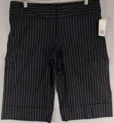 Gazooks Dressy Shorts Womens Jr Sz 9 Pinstripe Cuff Bermuda Business - Image 1 of 4