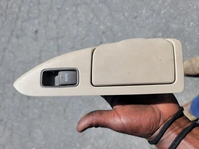 03-09 Interruptor de ventana eléctrica LR trasero izquierdo marfil marfil marfil marfil OEM bisel de fábrica Foto 1 de 4