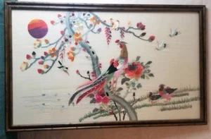 Vintage asiatischer exotischer Vogel gerahmt Holz Wandbild bunt Mond Sonne Blumen - Bild 1 von 7