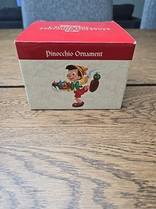 Adorno Pinocho Colección Navidad A Través de los Años Disney 2006 - Imagen 1 de 15