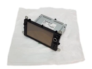 Navigazione Radio Renault Clio 4 281157941R 281158699R Nuovo Originale - Foto 1 di 6