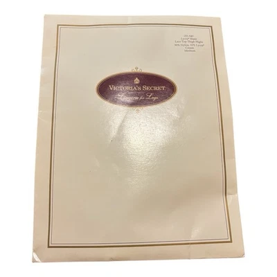 Medias vintage Victoria's Secret de encaje transparente hasta el muslo crema 251-540 talla M Foto 1 de 4