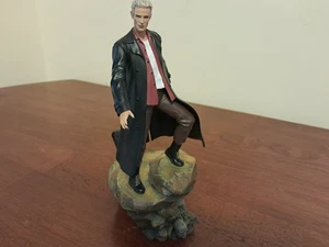 Spike Mini Statue - Buffy - Limited Edition 457/3000 - Platform & Gravestone - Bild 1 von 4