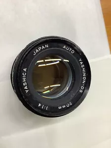 Yashica 50mm f1.4 DS screw mt. M-42     Read - Picture 1 of 3