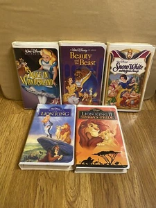 5 Disney VHS Tapes 90's Bundle Snow White, Lion King, Beauty And The Beast. - Picture 1 of 7