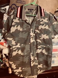 Tommy Hilfiger Camouflage Button DWN SHIRT Men XL-XXL Flag Knit #354 EUC! UNIQUE - Picture 1 of 9